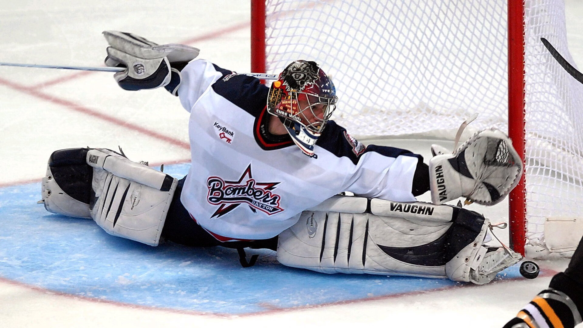 从足球门线到篮球之夜，库尔图瓦的压力爆发如何照亮NBA季后赛的暗战